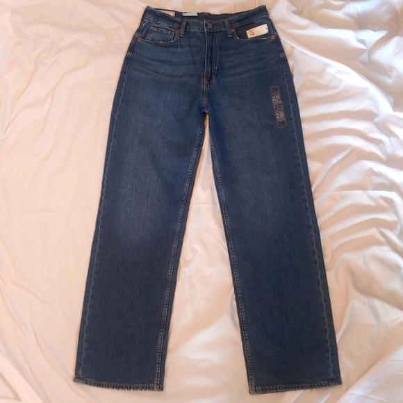 GAP Full Length Jeans, Darker Medium Blue Wash, Women's Size 6 NWT - Picture 2 of 6